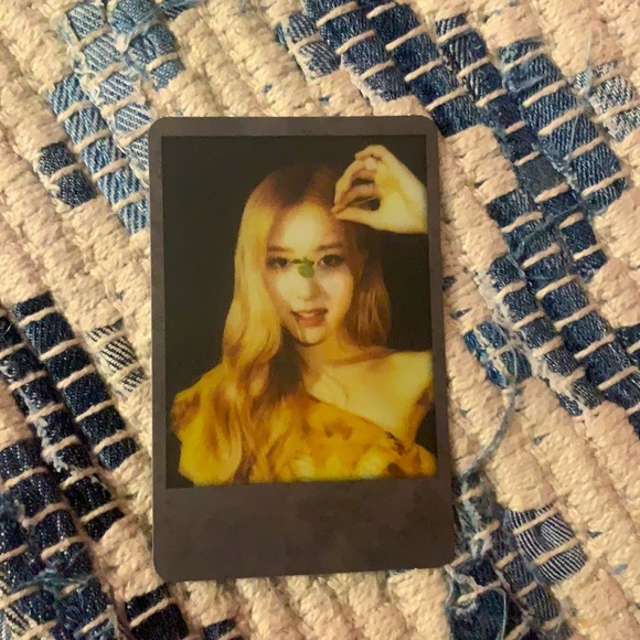 BLACKPINK 2nd Mini Album: Kill This Love (with photocard/ all inclusions) - Picture 9 of 9